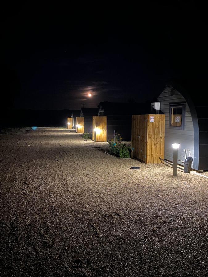 Mowbray Cottages&Glamping South Kilvington Exteriör bild